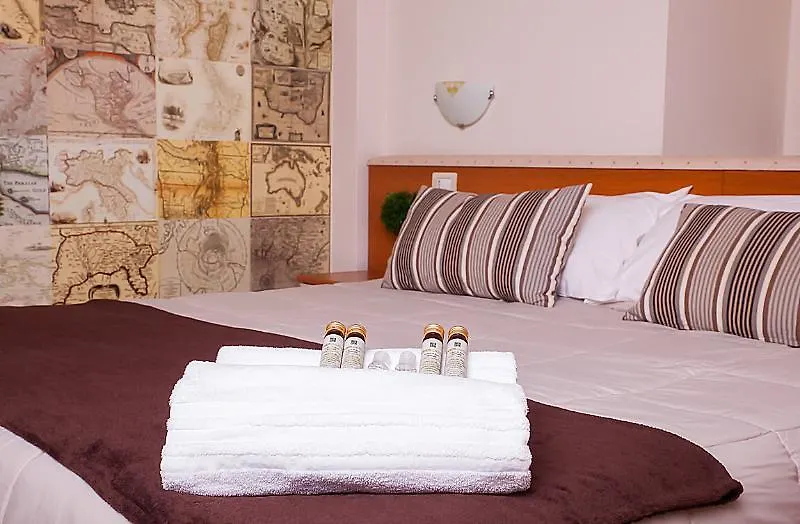 ***  Hotel Ares Milano Olaszország